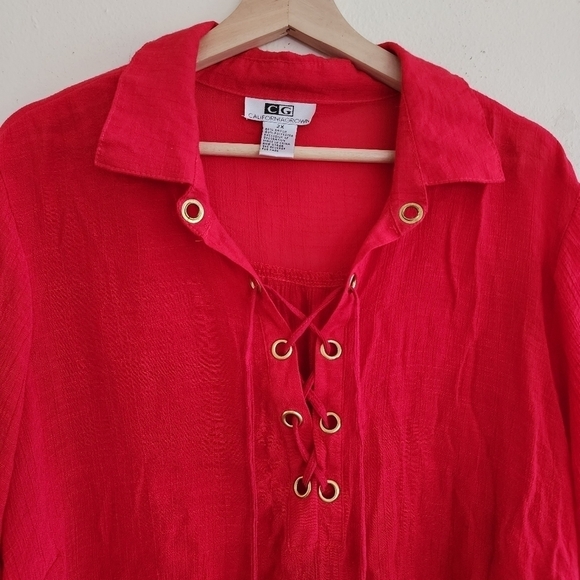 2/$20 California Grown Plus Red Vintage Collared Blouse 2X - Picture 3 of 8